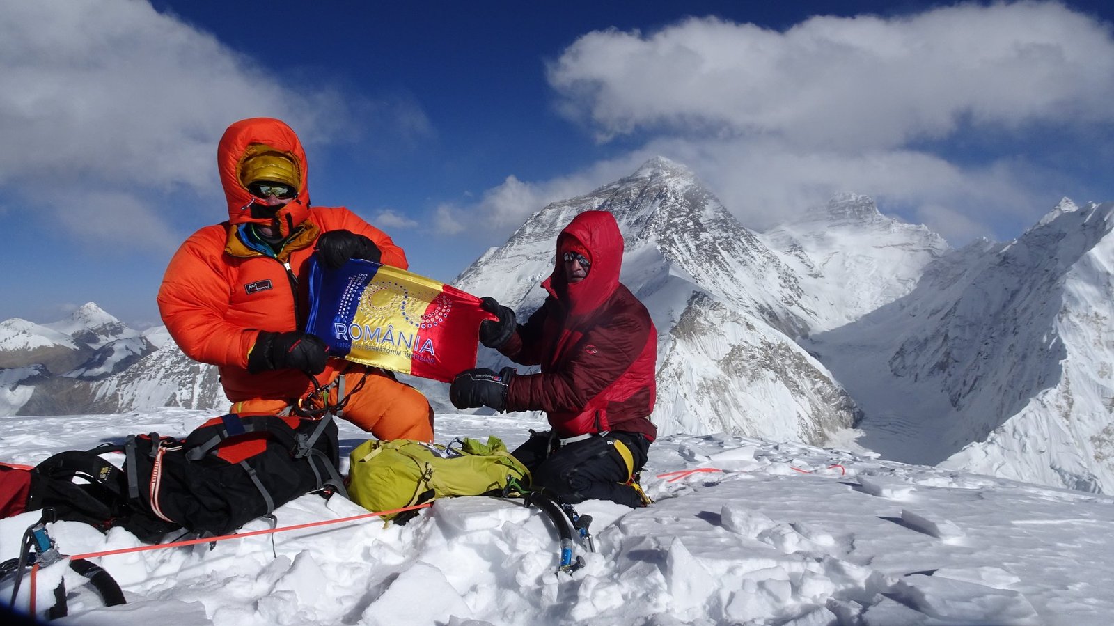 A First on Pumori SE Face: “It’s in the Piolets d’Or Spirit”